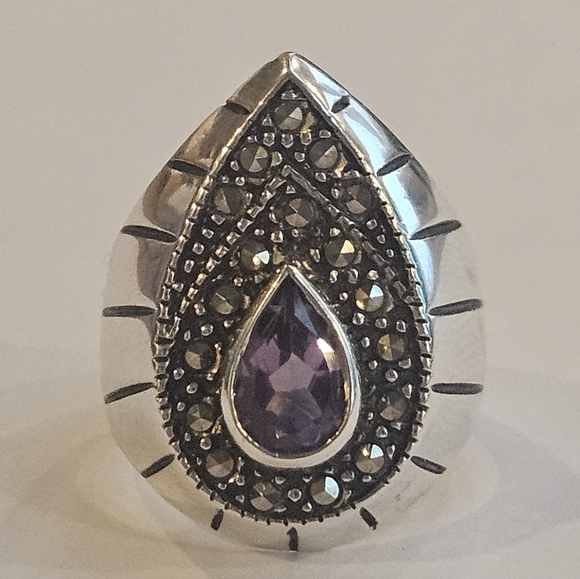 Elegant Sterling Silver Marcasite Purple Teardrop Amethyst Cocktail Ring Sz 7 - Picture 5 of 5